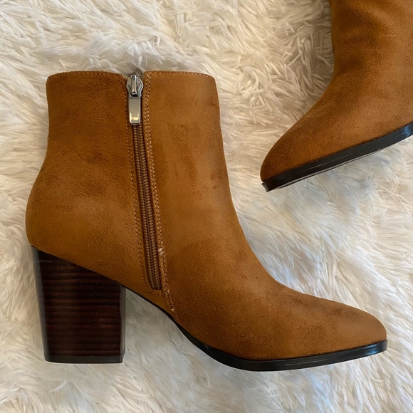 Nine West Neva Boots - Picture 3 of 11